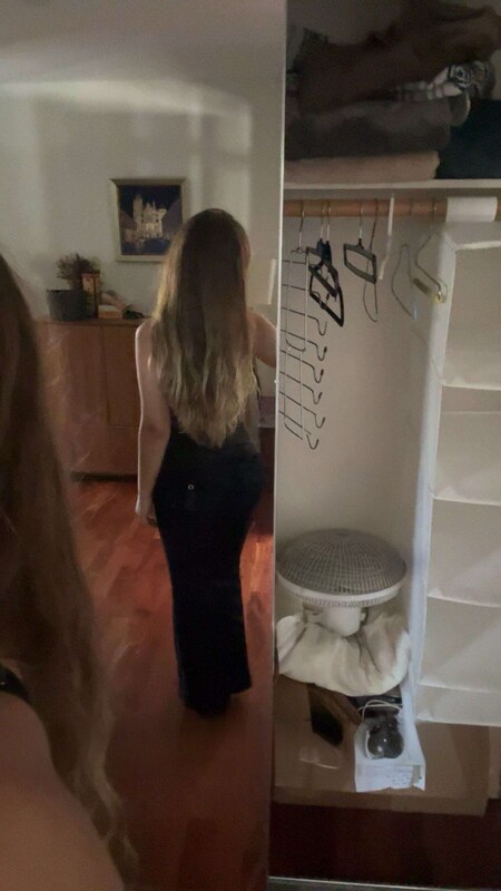 Sara Dobrik nude photo 5