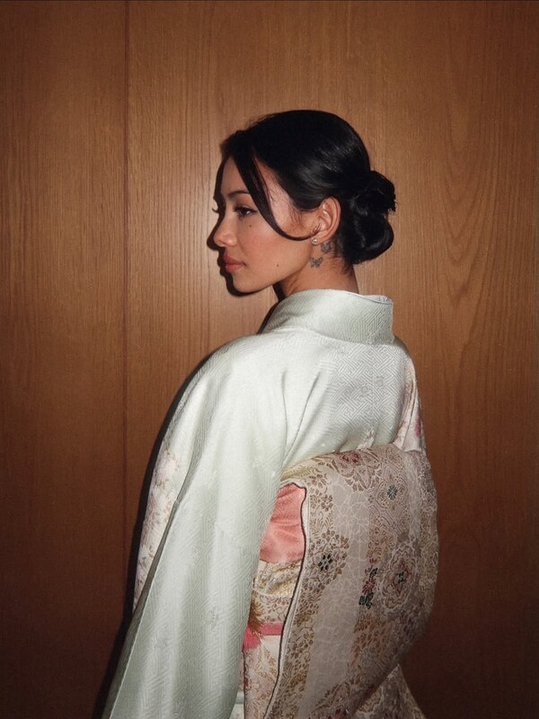 Sara Kobayashi nude photo 4
