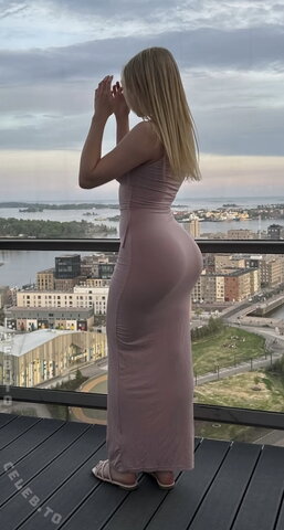 Sara Manner nude photo 21