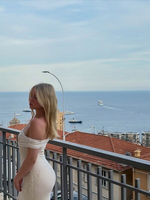 Sara Manner nude photo 15