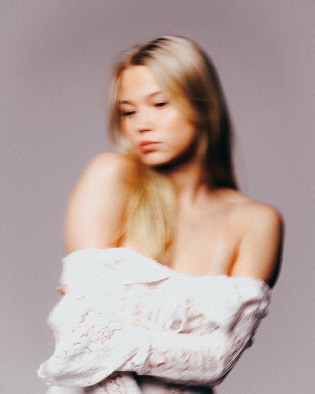 Sara Manner nude photo 19