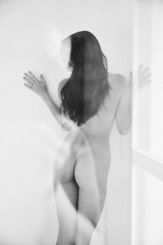 Sara Moratilla nude photo 11