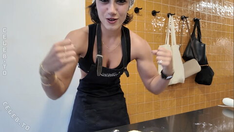 Sara Saffari – From the video "I'm a wife... (Europe Vlog)"