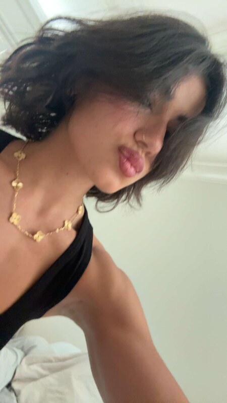 Sara Saffari nude photo 5