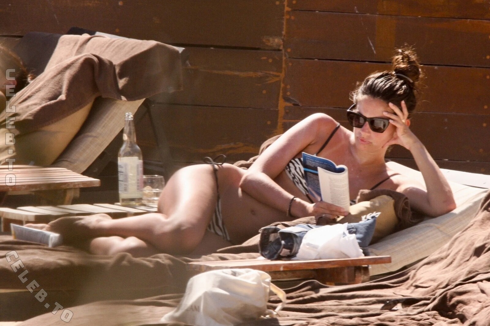 Sara Sampaio nude photo 18