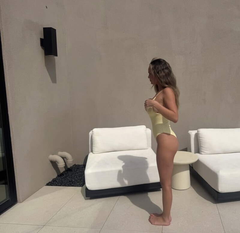 Sarabella Harris nude photo 7