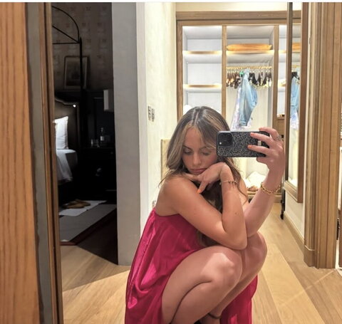 Sarabella Harris nude photo 30