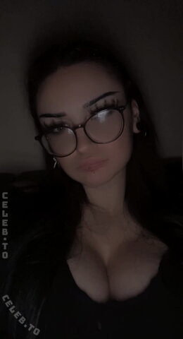 Sarah / blckbtyy / urluvv.sarah nude photo 2
