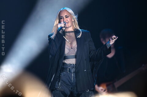 Sarah Connor nude photo 30