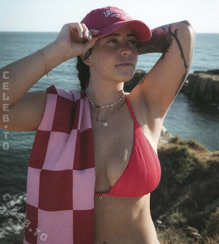 Sarah Katharina photo 3