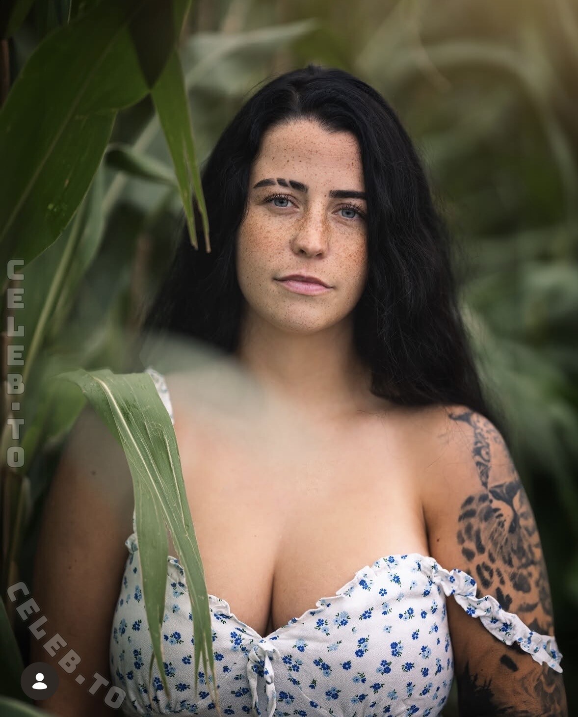 Sarah Katharina nude photo 1