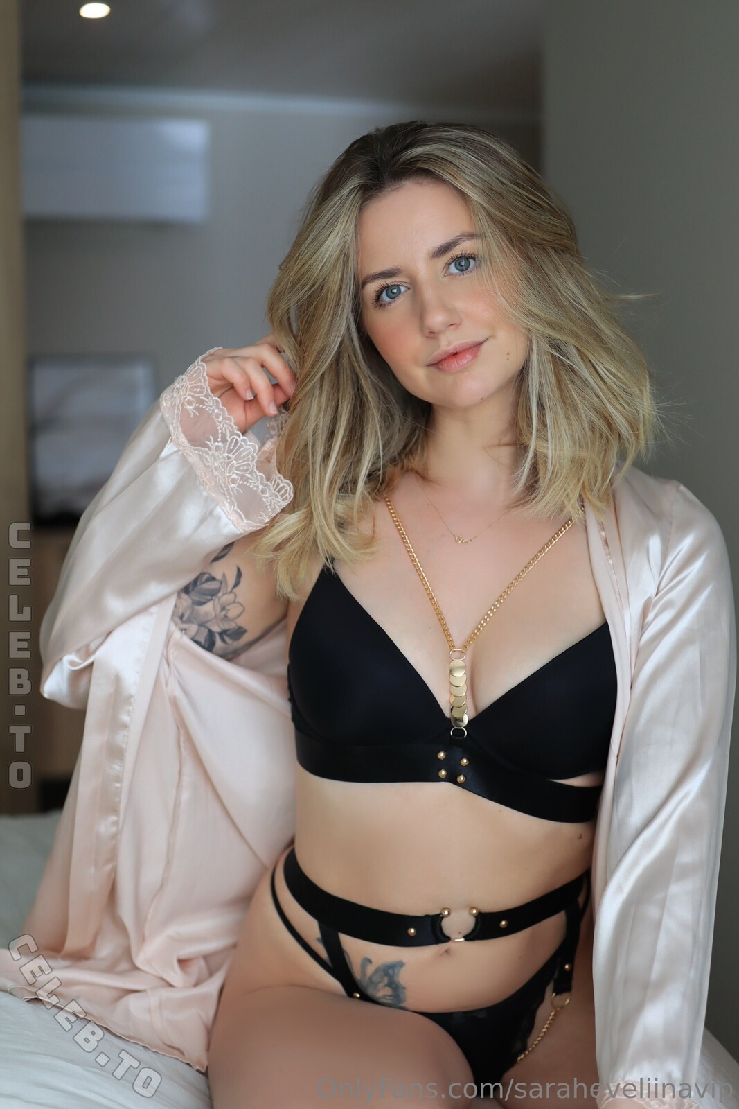 saraheveliina nude photo 12