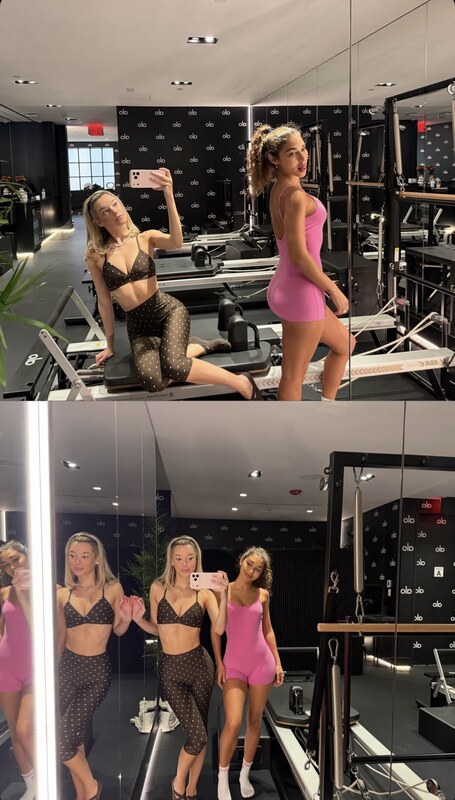 Sarahfuckingsnyder nude photo 2