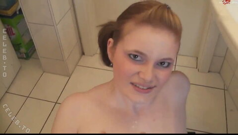 Sarahlicous nude photo 31
