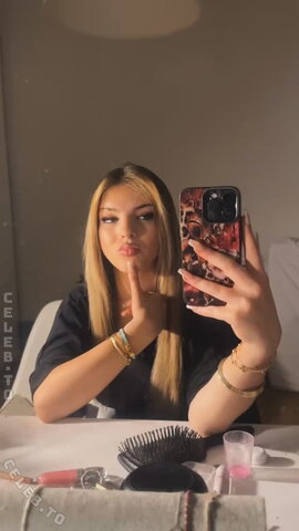 Sarah.Lorema – A new upcoming Instagram and TikTok Star!