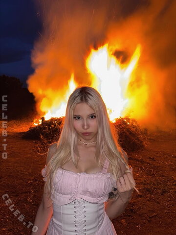 Sarahtoninx9_ nude photo 12