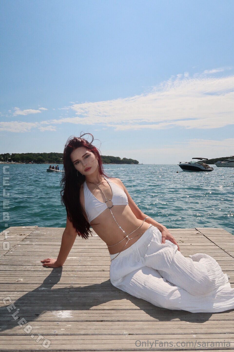 Sara_mia nude photo 5