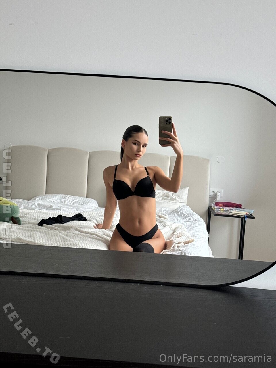 Sara_mia nude photo 9