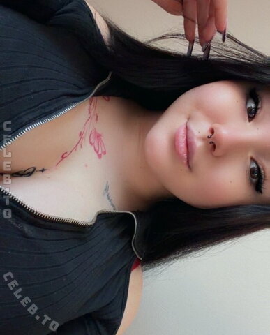 Sarii15.02 nude photo 20