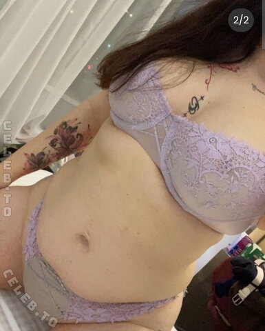 Sarii15.02 nude photo 15