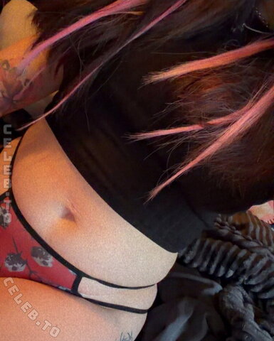 Sarii15.02 nude photo 10