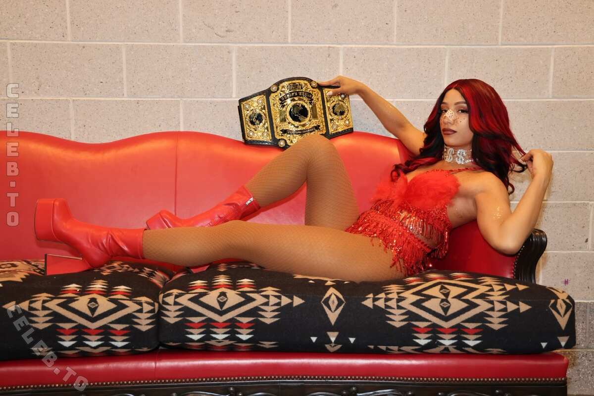 Sasha Banks nude photo 2