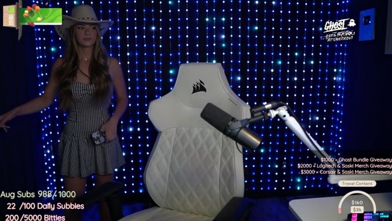 Saskkiii nude photo 4