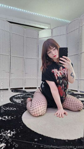 Sassy Cassie – Onlyfans Pictures