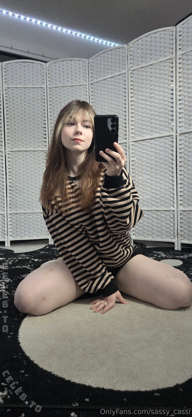 Sassy Cassie nude photo 2