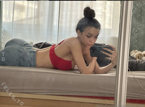 sassyt33n nude photo 10