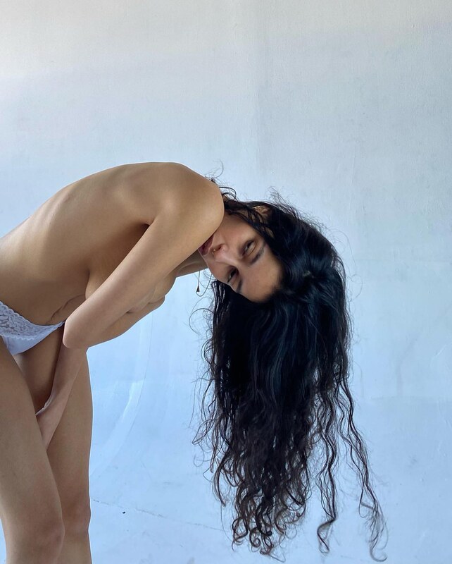 satya nunez nude photo 8