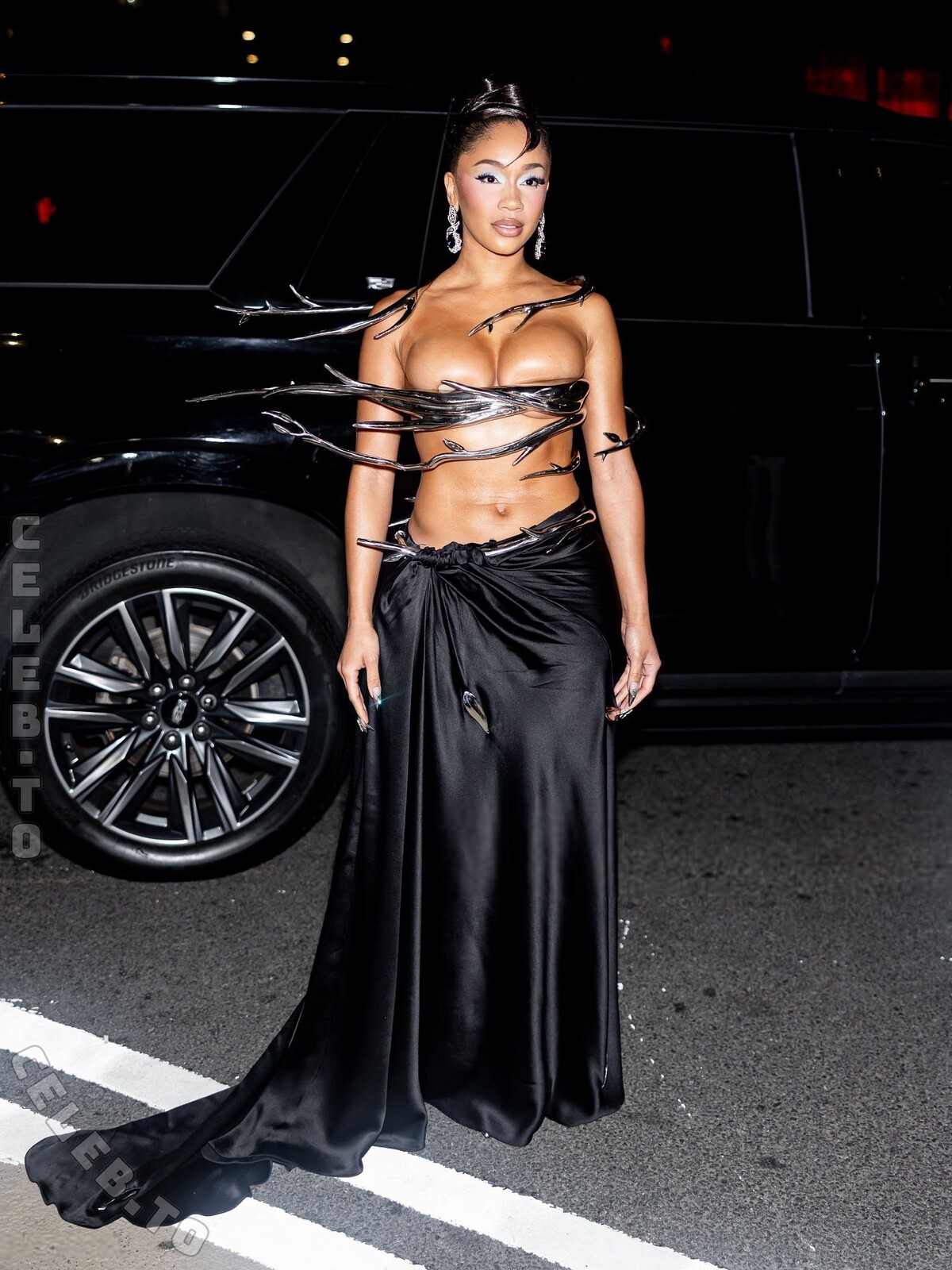 Saweetie nude photo 5