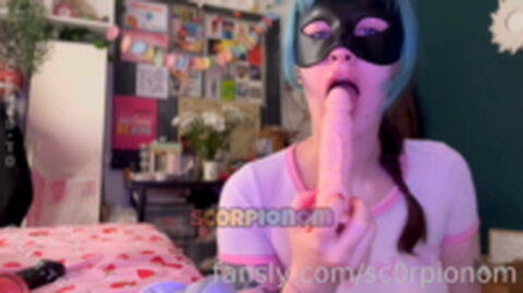 sc0rpionom nude photo 20