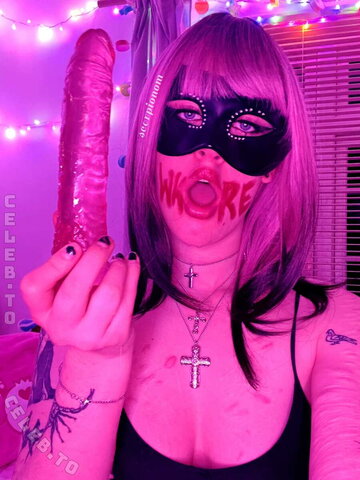sc0rpionom nude photo 29
