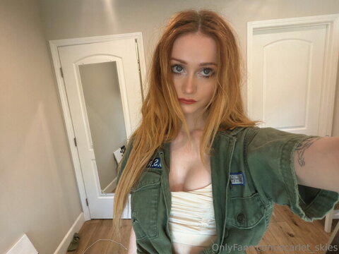 Scarlet Skies nude photo 2