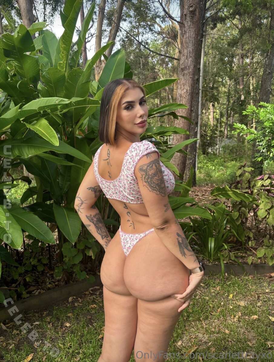 Scarlett Ray nude photo 1