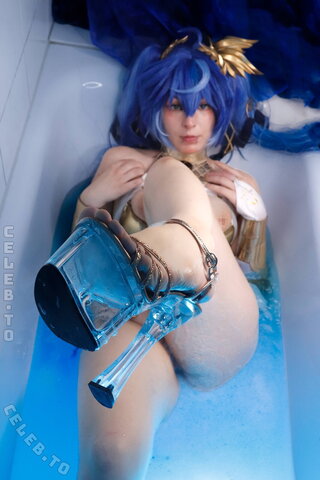 Scarlett Sirene nude photo 12