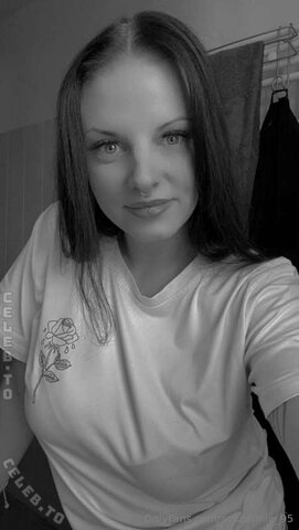 Schaennie_95 nude photo 56
