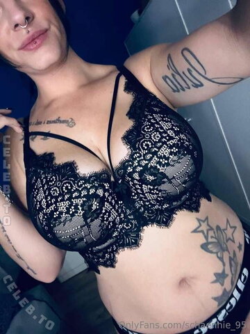 Schaennie_95 nude photo 61