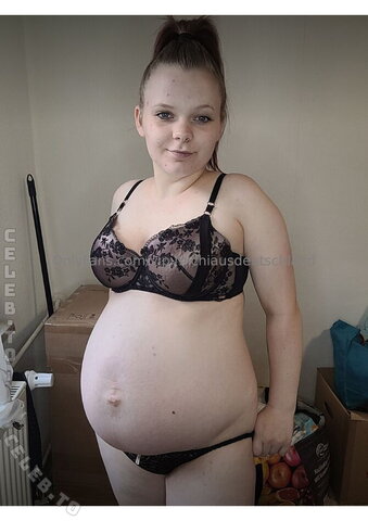 SchwangereDeutsche nude photo 29