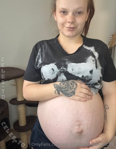 SchwangereDeutsche nude photo 26
