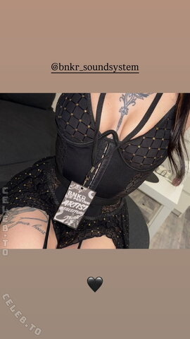 schweinenuttenfotzenscheisse Hot (1 photo)