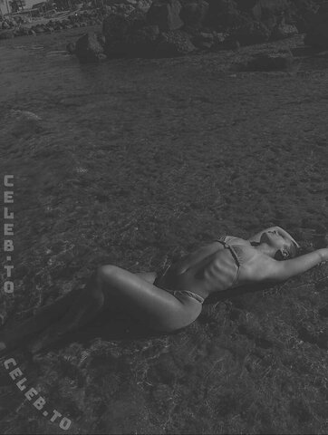 Schwester Anna nude photo 7