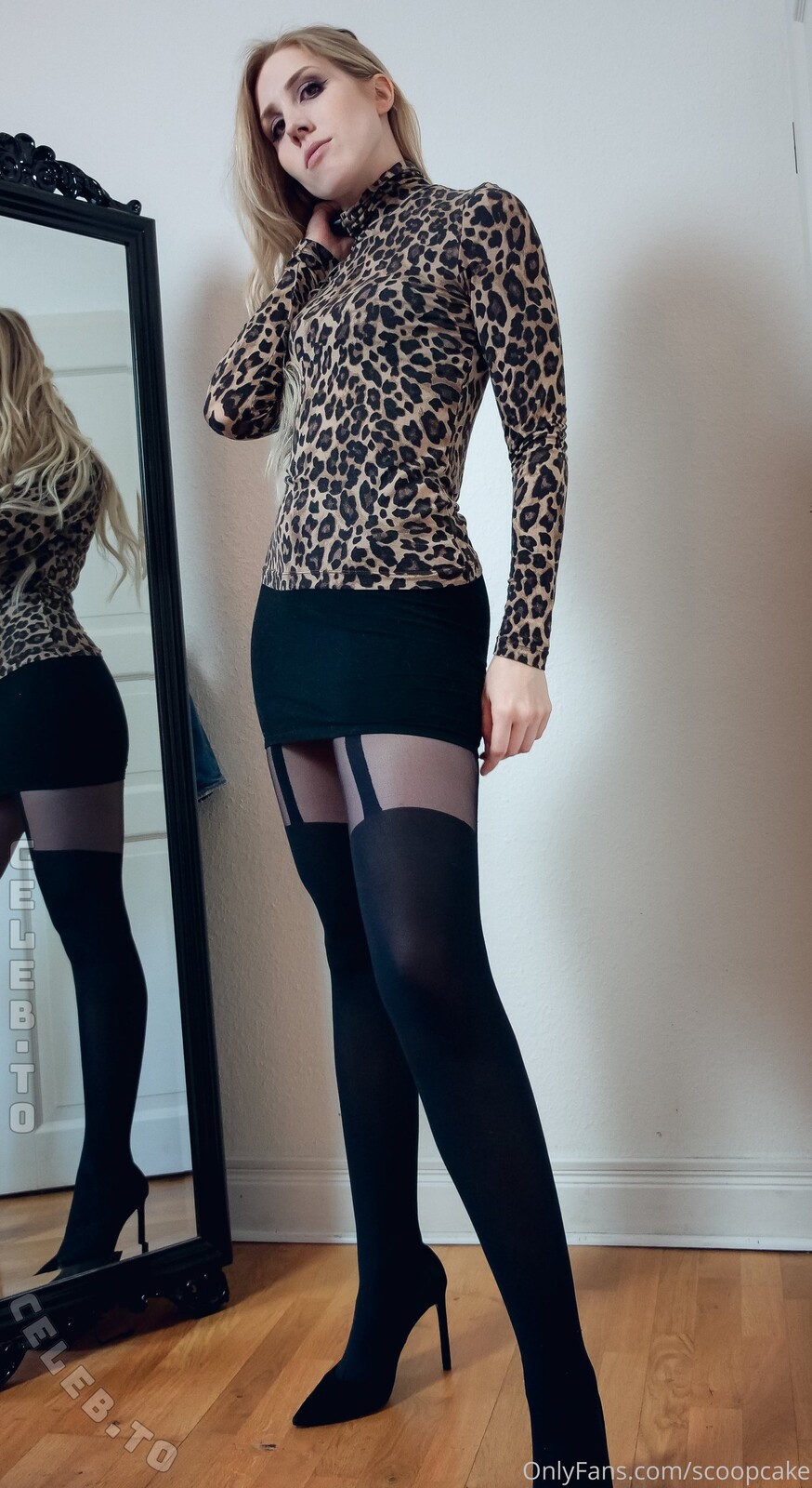 Scoopcake nude photo 9