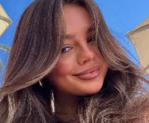 Scottsdale beauty on ‘Juliangulchuk’ insta nude photo 2