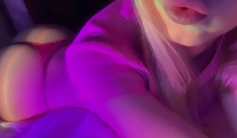 scribbllllee nude photo 7
