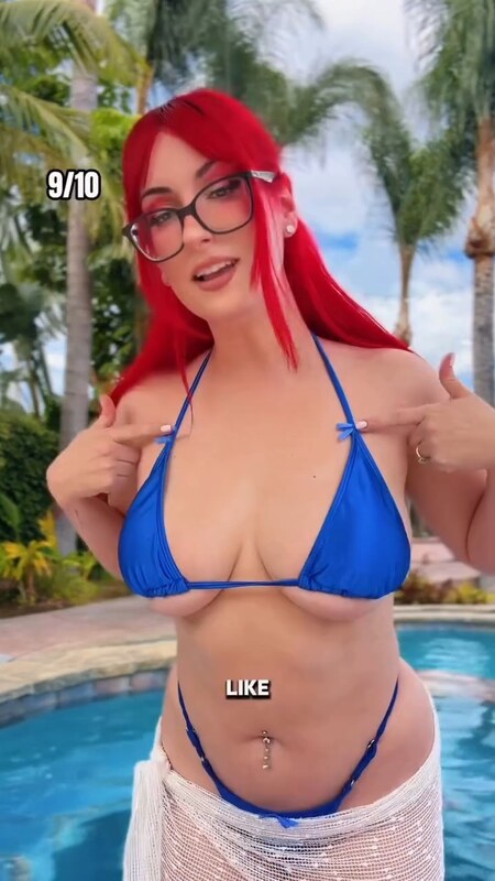 Scuba Steph nude photo 3
