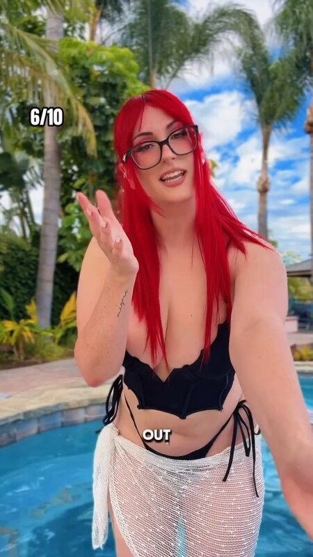 Scuba Steph nude photo 6