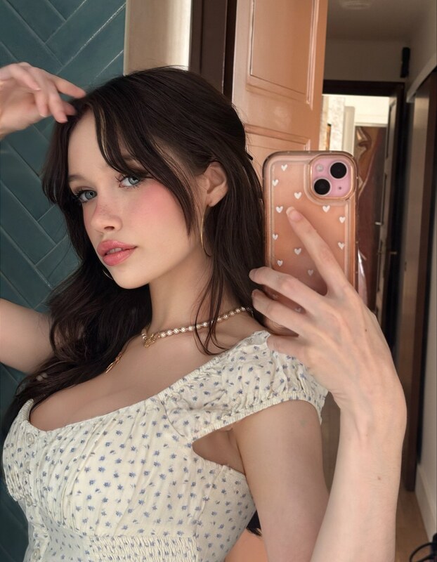 Seckooh nude photo 6