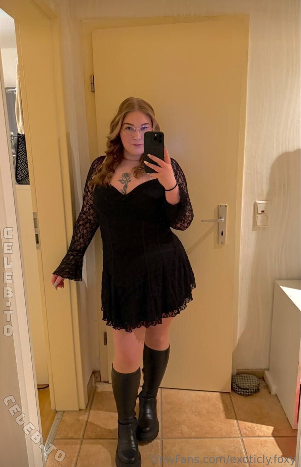 Secret.maya.spielt nude photo 1